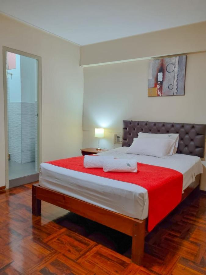 Hostal Solari Trujillo Zewnętrze zdjęcie